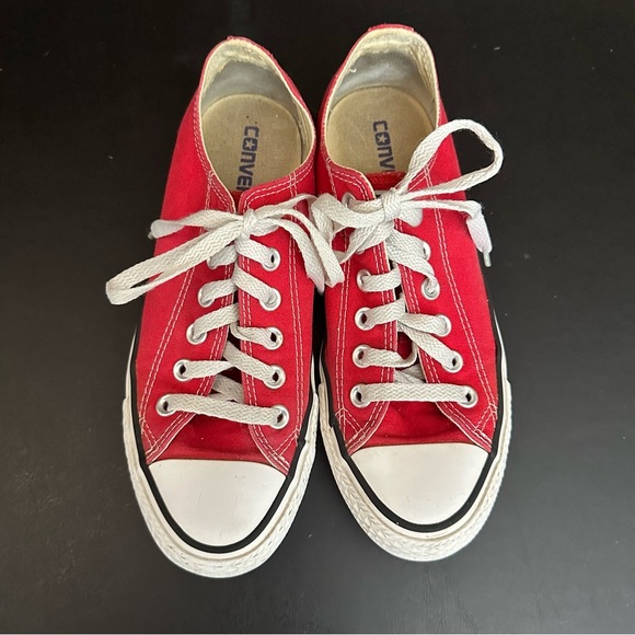 Converse All Star Chuck Taylor Low Ox Red Casual Sneakers  Mens 5 Women’s 7 - Picture 6 of 10